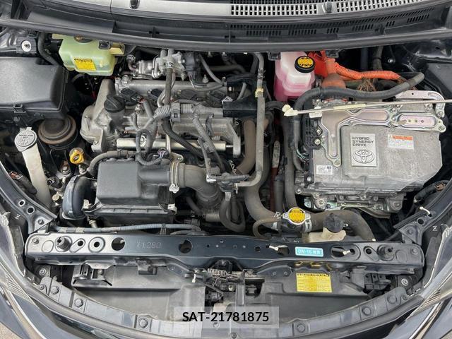 Toyota AQUA 2014-11 8873214-17