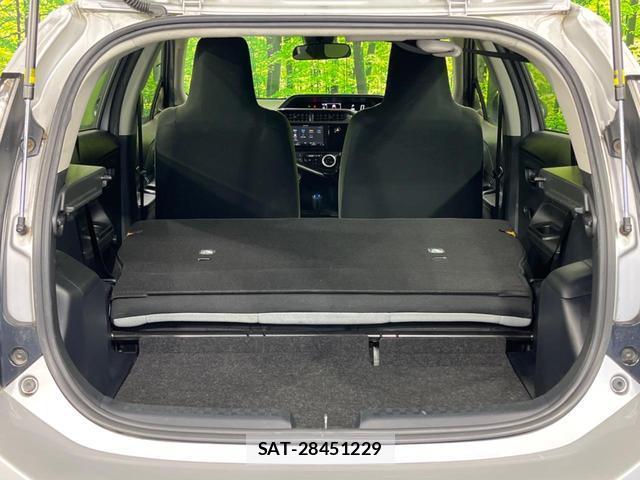 Toyota AQUA 2018-11 8873286-9