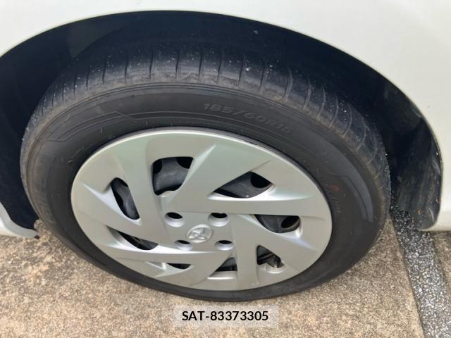 Toyota AQUA 2018-03 8873313-3