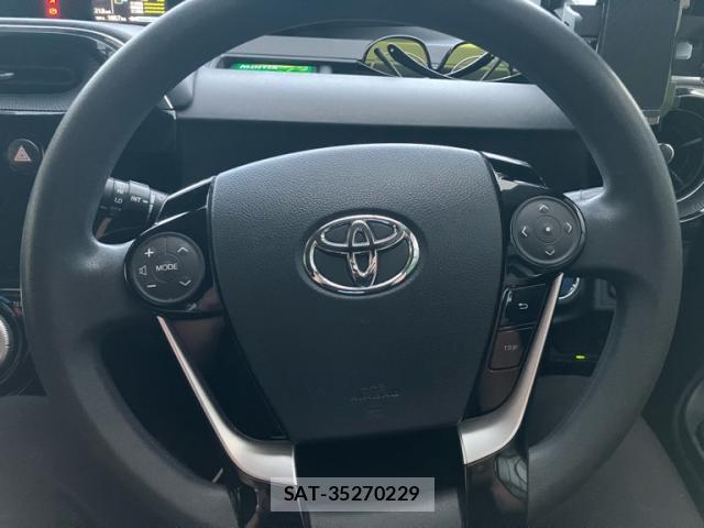 Toyota AQUA 2018-04 8873368-16