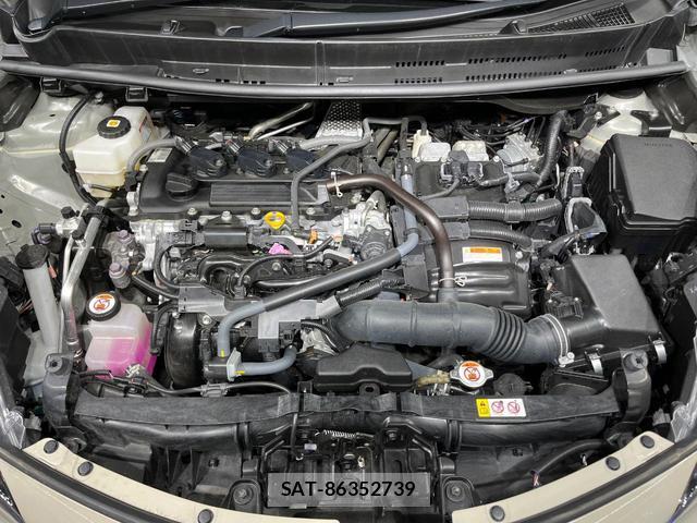 Toyota AQUA 2023-03 8873740-17