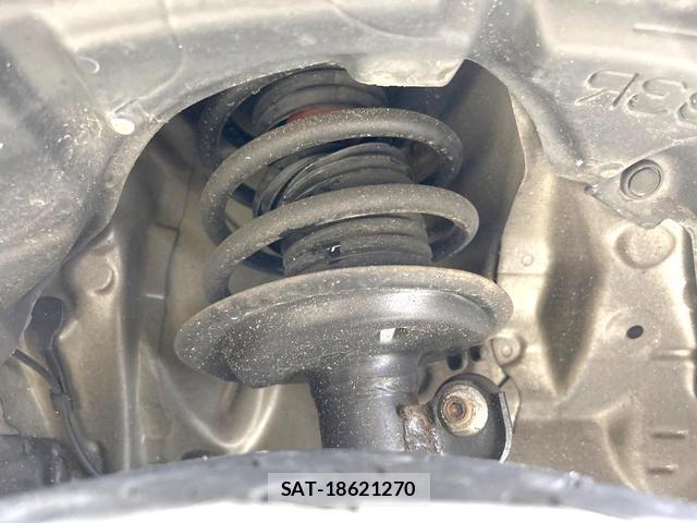 Toyota AQUA 2015-11 8873794-19
