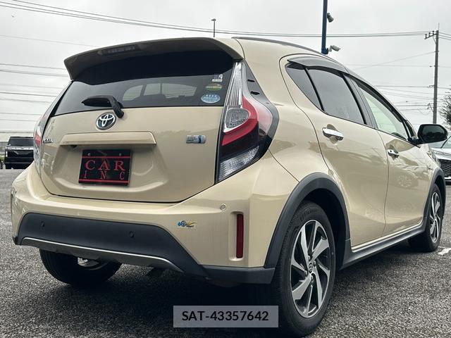Toyota AQUA 2020-03 8873962-15