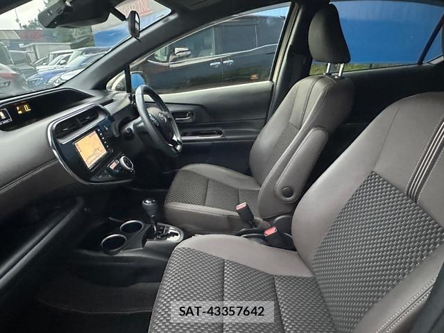 Toyota AQUA 2020-03 8873962-18