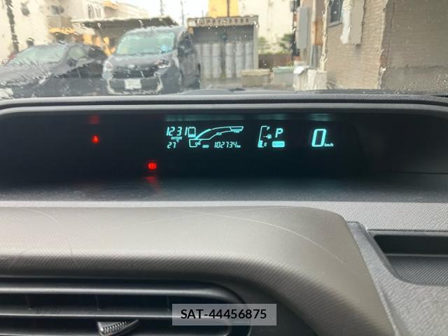 Toyota AQUA 2014-01 8874003-10