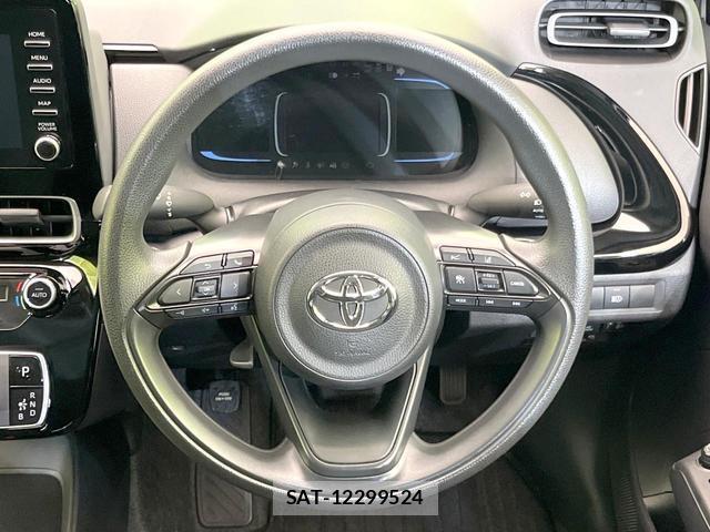 Toyota AQUA 2023-08 8874009-10
