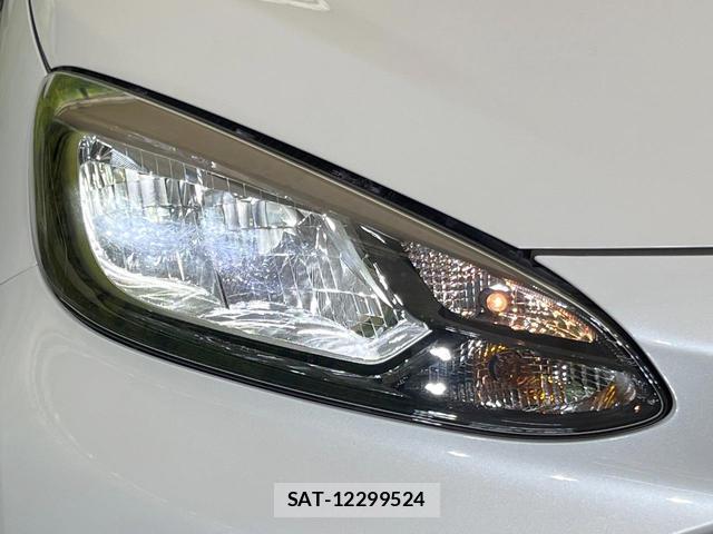 Toyota AQUA 2023-08 8874009-11