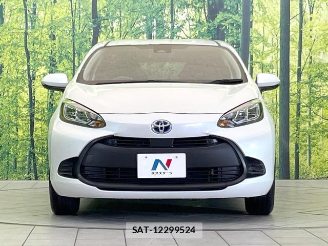 Toyota AQUA 2023-08 8874009-17