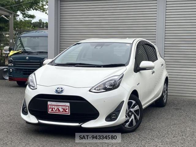 Toyota AQUA 2019-09 8874062-0