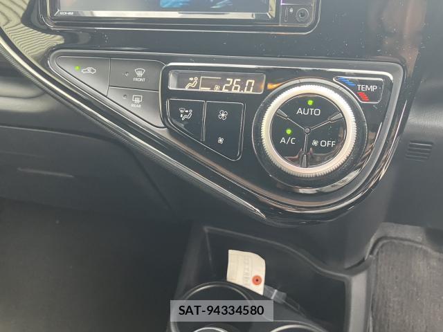 Toyota AQUA 2019-09 8874062-11