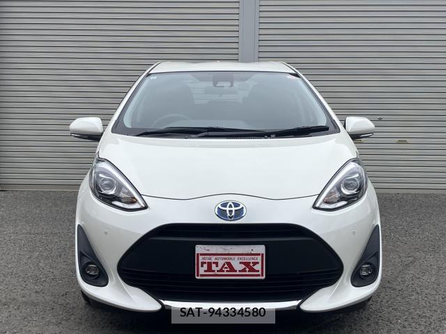Toyota AQUA 2019-09 8874062-15