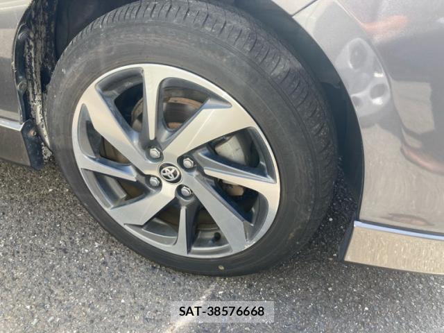 Toyota AQUA 2016-01 8874187-4