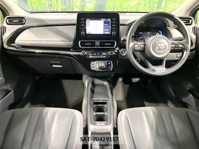 Toyota AQUA 2023-08 8874263-1
