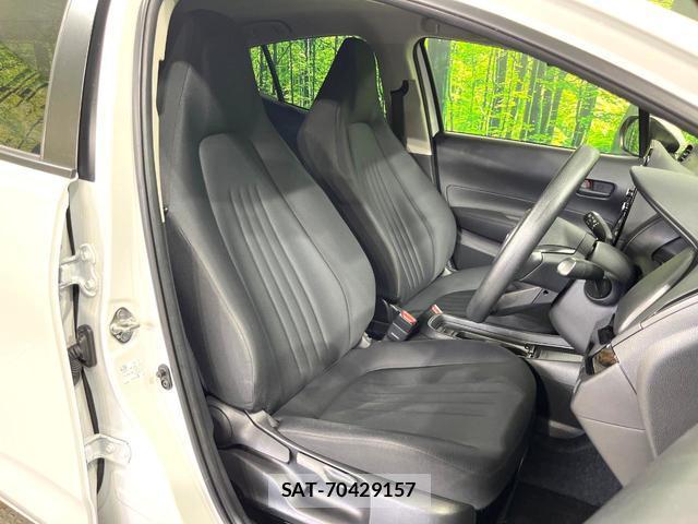 Toyota AQUA 2023-08 8874263-7