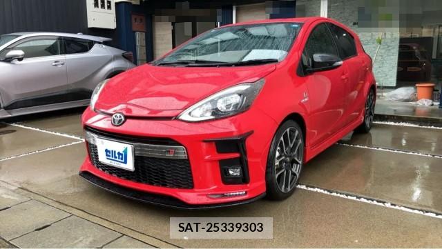 Toyota AQUA 2019-05 8874383-0