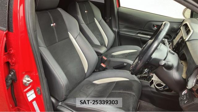 Toyota AQUA 2019-05 8874383-5