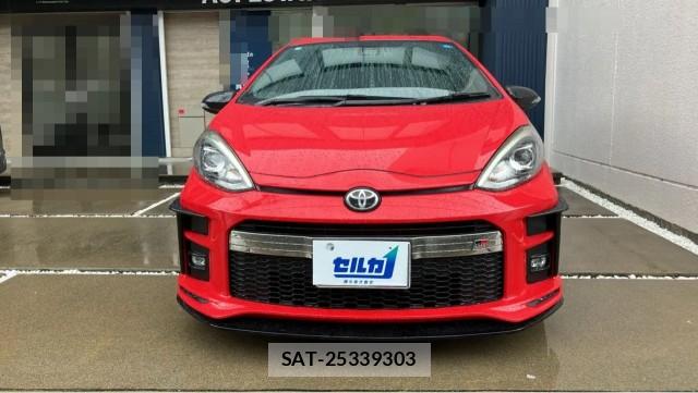 Toyota AQUA 2019-05 8874383-9