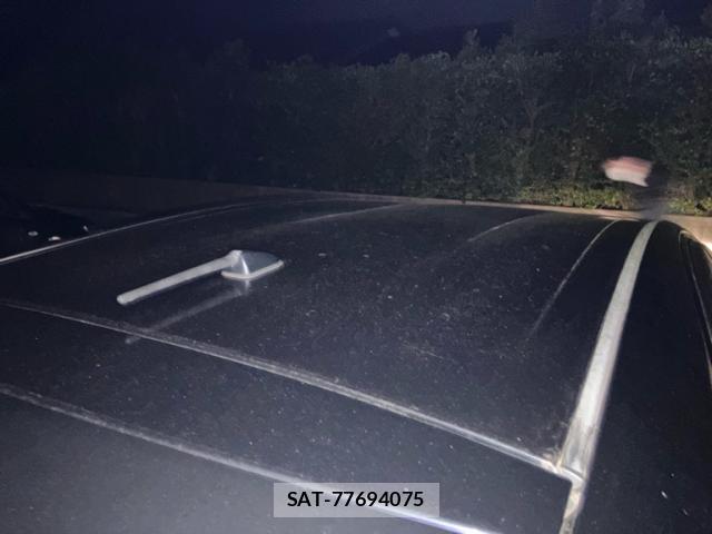 Toyota AQUA 2014-02 8874686-3