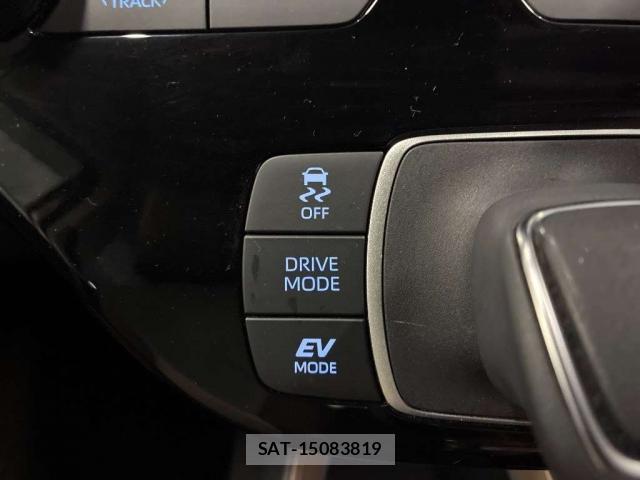 Toyota AQUA 2024-08 8874898-10