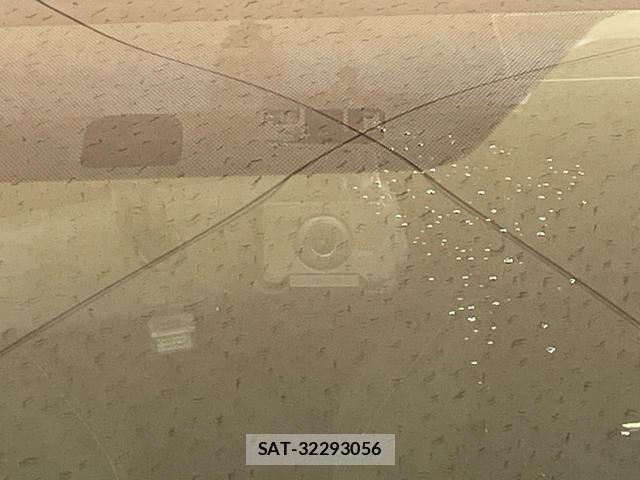 Toyota AQUA 2015-10 8875060-4