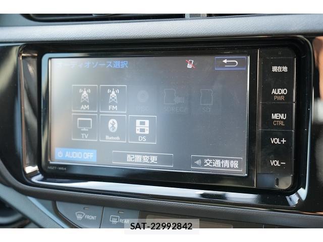 Toyota AQUA 2016-10 8875355-12