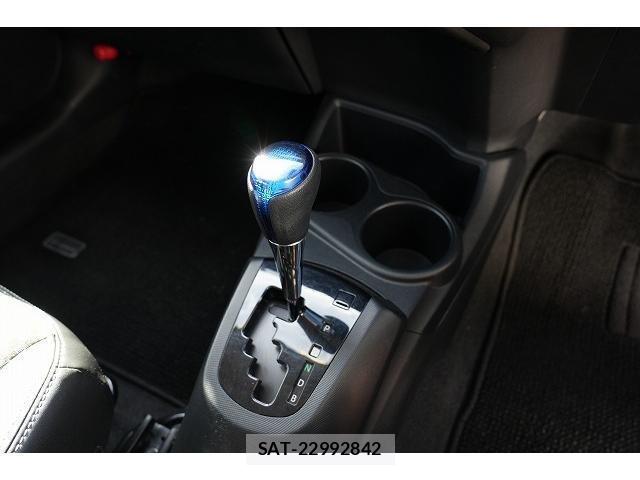 Toyota AQUA 2016-10 8875355-7