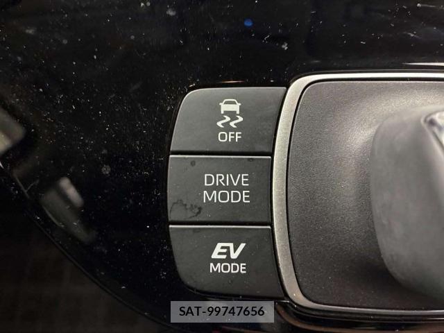 Toyota AQUA 2021-12 8875459-6