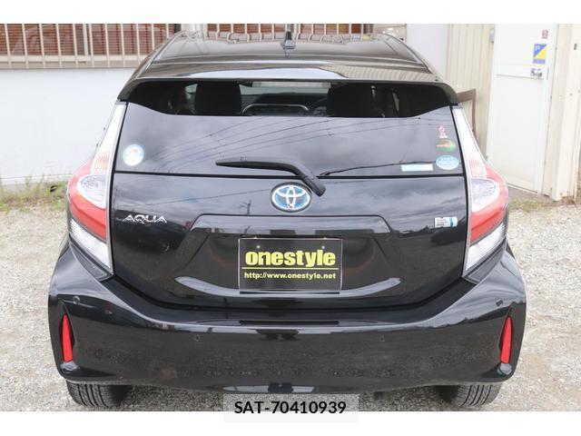 Toyota AQUA 2019-03 8875466-11