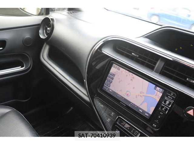 Toyota AQUA 2019-03 8875466-12