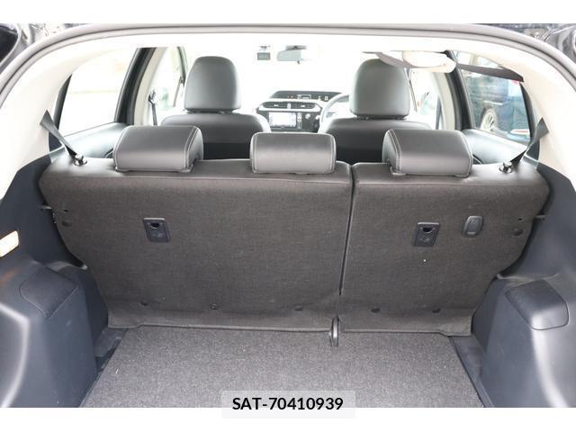 Toyota AQUA 2019-03 8875466-16