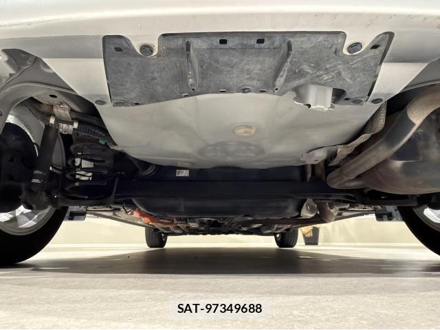Toyota AQUA 2015-08 8875639-8