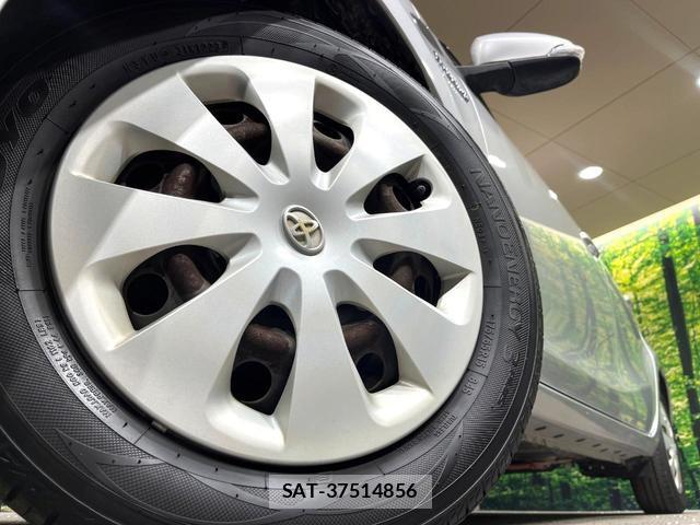 Toyota AQUA 2012-05 8875696-12