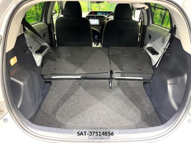Toyota AQUA 2012-05 8875696-9