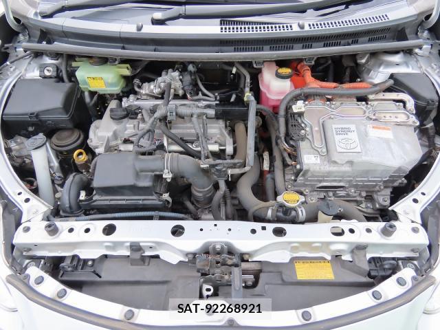 Toyota AQUA 2015-03 8875848-8