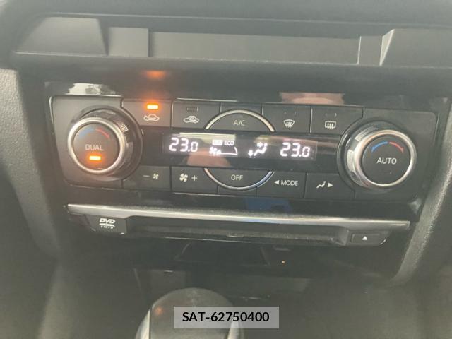 Mazda ATENZA 2016-04 8873852-16