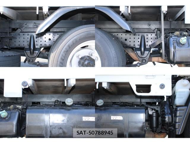Nissan ATLAS 2015-12 8873817-7