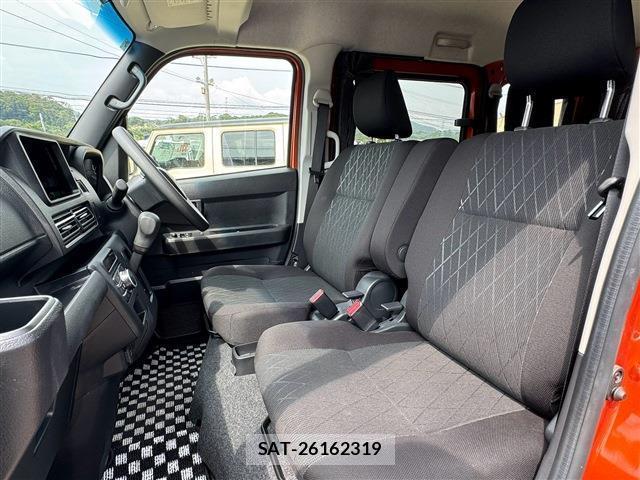 Daihatsu ATRAI 2023-07 8874101-4