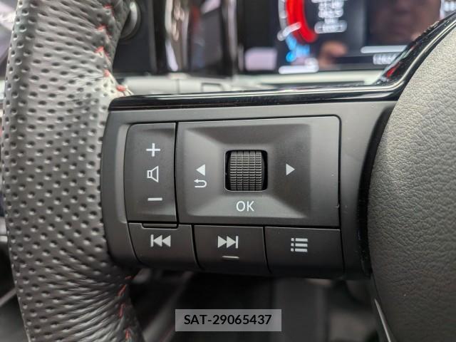 Nissan AURA 2024-11 8873123-11