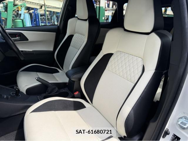 Toyota AURIS 2016-06 8875455-10