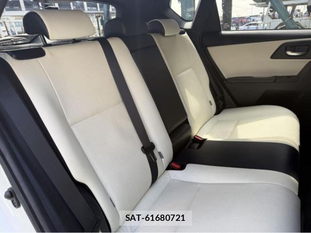 Toyota AURIS 2016-06 8875455-4