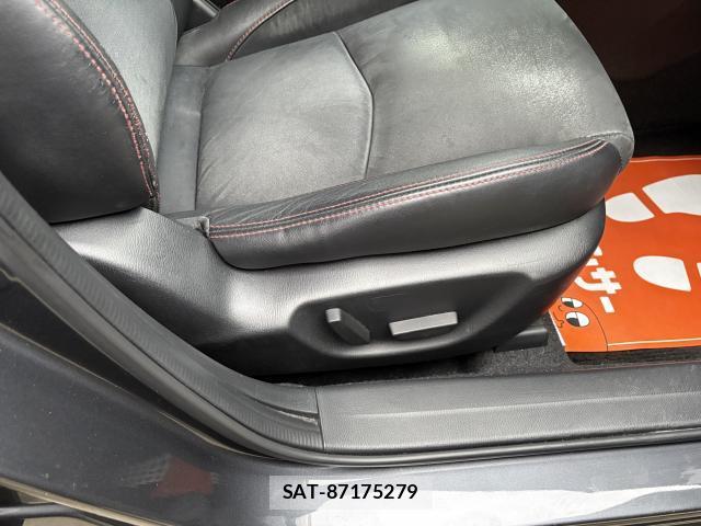 Mazda AXELA SPORT 2015-01 8872778-17