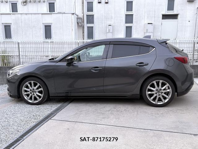 Mazda AXELA SPORT 2015-01 8872778-2