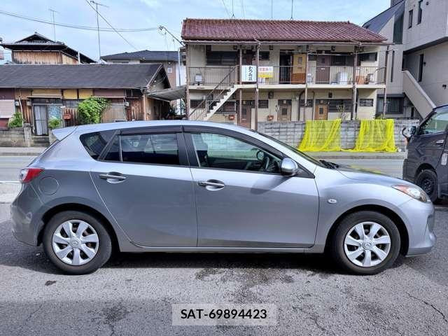 Mazda AXELA SPORT 2011-09 8873885-16