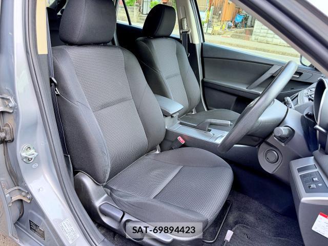 Mazda AXELA SPORT 2011-09 8873885-2