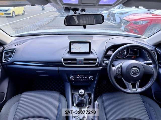 Mazda AXELA SPORT 2014-04 8873886-1