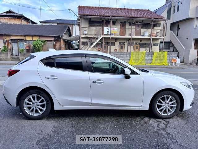 Mazda AXELA SPORT 2014-04 8873886-14