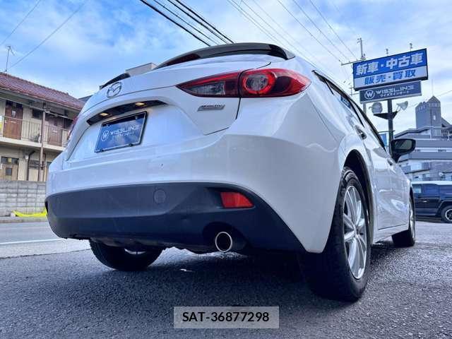 Mazda AXELA SPORT 2014-04 8873886-15