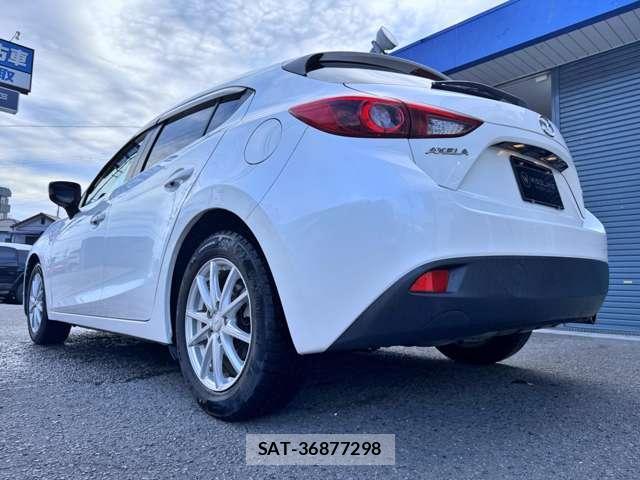 Mazda AXELA SPORT 2014-04 8873886-17