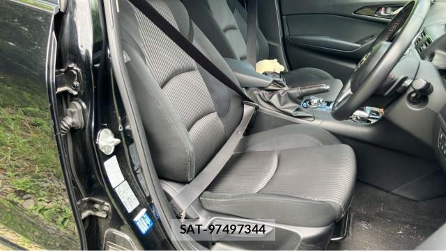 Mazda AXELA SPORT 2014-09 8874401-5