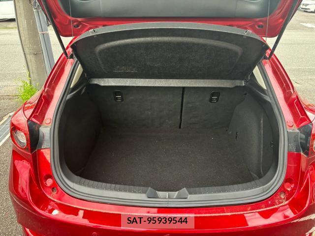 Mazda AXELA SPORT 2019-02 8875089-18